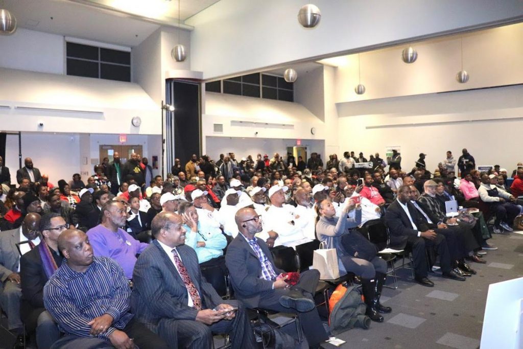 5dd3455ea48c1.image Hundreds of men from anti-violence organizations attend #ManUpPHL at Community College of Philadelphia on Monday in an effort to end gun violence. (The Philadelphia Tribune)