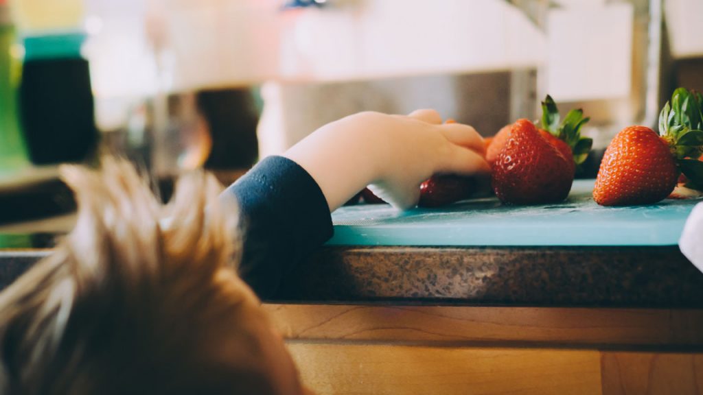 Child-with-food New Jersey saw a decline in obesity among young children in the Special Supplemental Nutrition Program for Women, Infants, and Children. (Kelly Sikkema/Unsplash)
