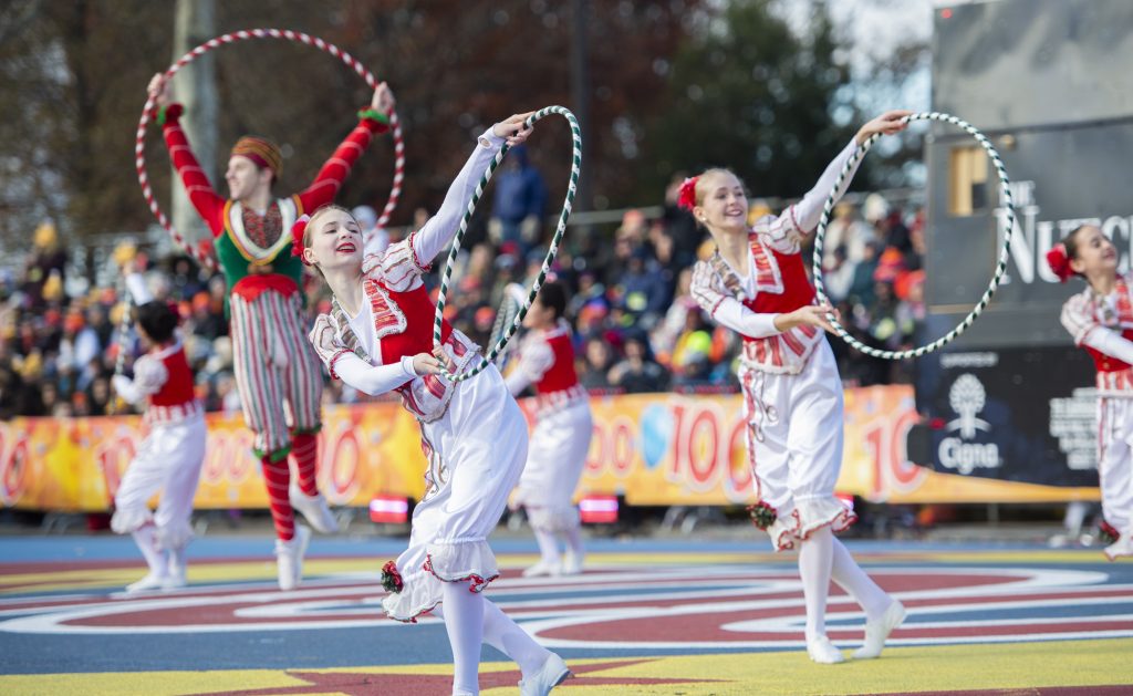 THANKSGIVING PARADE 2019 In front of the Philadelphia Museum of Art dancers perform a portion of the Nutcracker during the 100th Philadelphia Thanksgiving Day Parade. (Jonathan Wilson for WHYY)