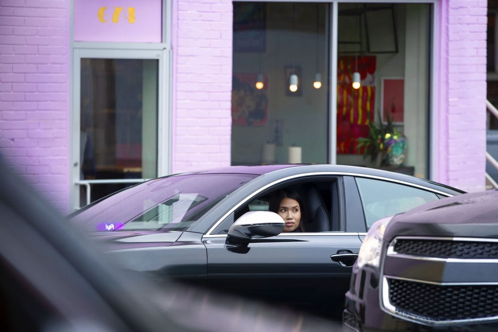 Lyft_180801_DAX_26_rgb A Lyft driver navigates traffic. (Courtesy of Lyft)