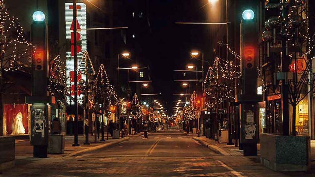 Chestnut Street in 1977 GEORGE D. MCDOWELL PHILADELPHIA EVENING BULLETIN COLLECTION / TEMPLE UNIVERSITY