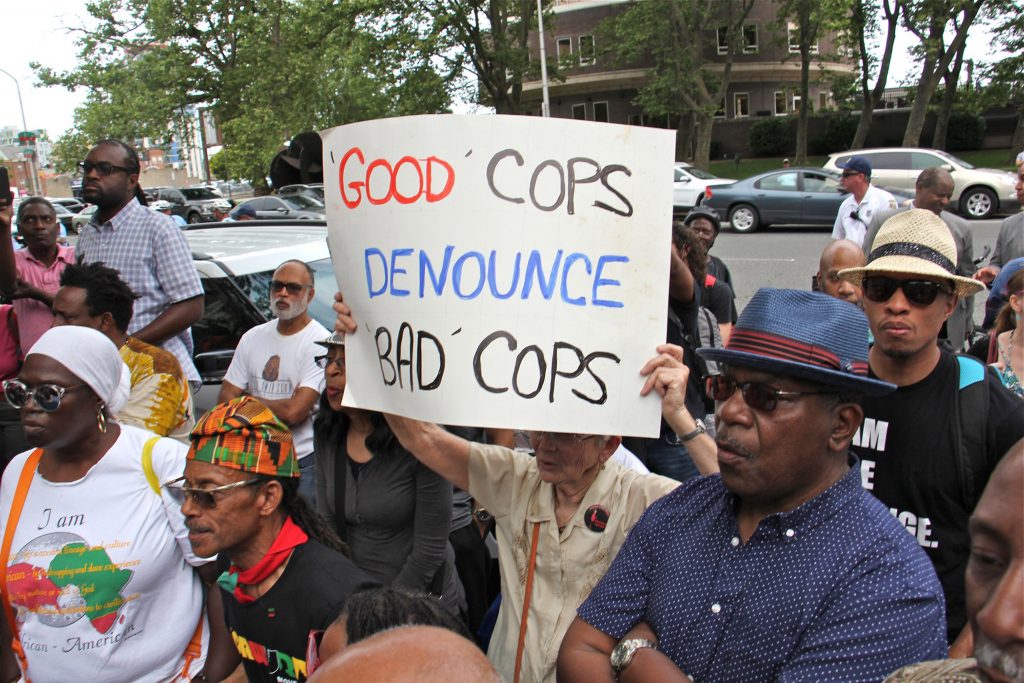 2019 06 07-e lee-philadelphia police headquarters-rallly protest Protesters gather at Philadelphia police headquarters to call for action against police officers who posted racist comments on Facebook. (Emma Lee/WHYY)