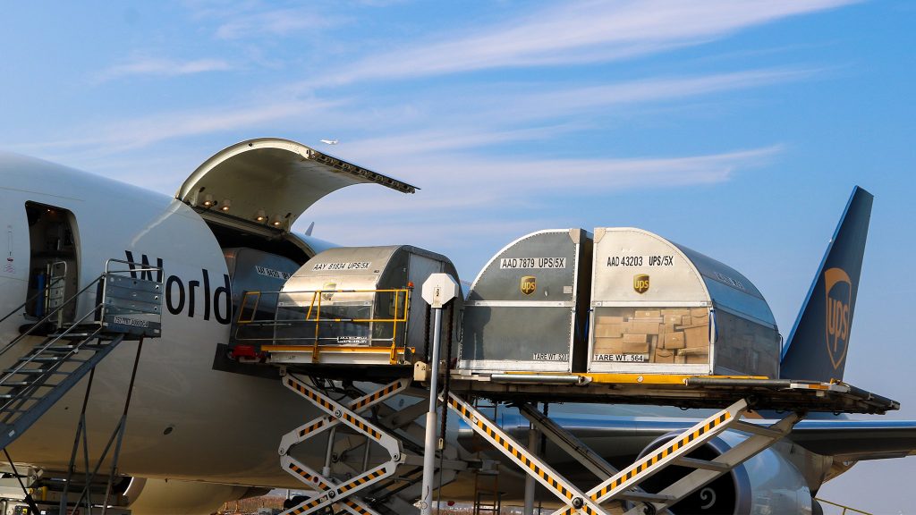 phlairport-ups-loadcontainers Shipping load containers on the runway at PHL (Courtesy UPS Philadelphia)