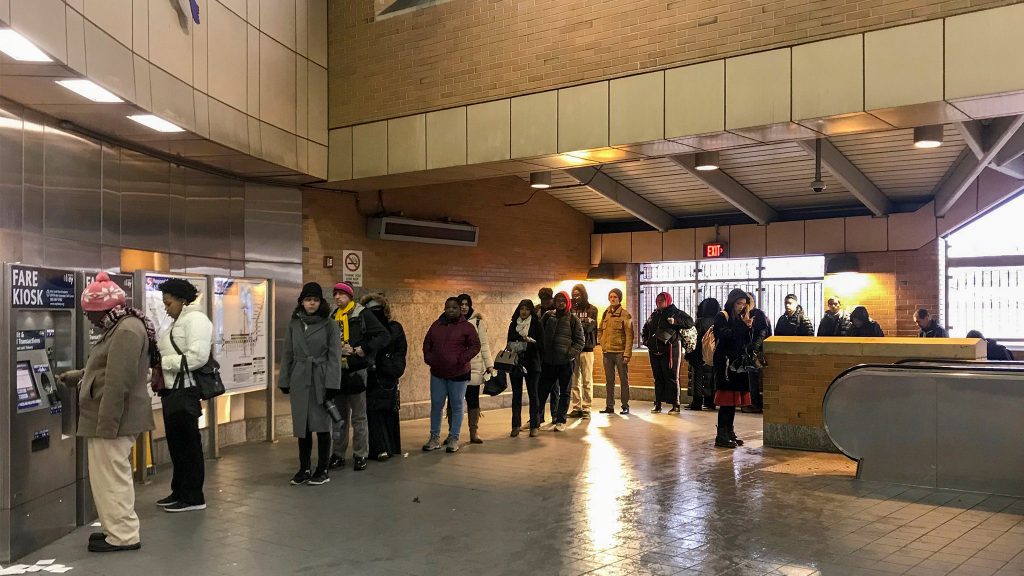 septakiosk-keyfare-crop Long lines plagued the SEPTA kiosks at the 46th Street MFL stop on Monday morning. (Layla A. Jones/Billy Penn)