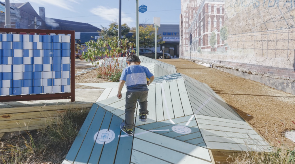 UrbanThinkscape3