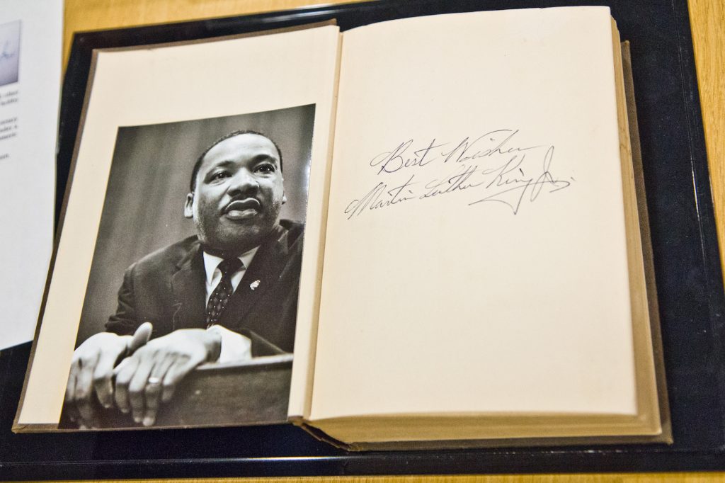2020 2 7 k paynter mlk bible-3 Peter Del Borrello III’s shop at Broad and Washington has become home to an unexpected artifact: a Bible inscribed by Martin Luther King Jr.
(Kimberly Paynter/WHYY)