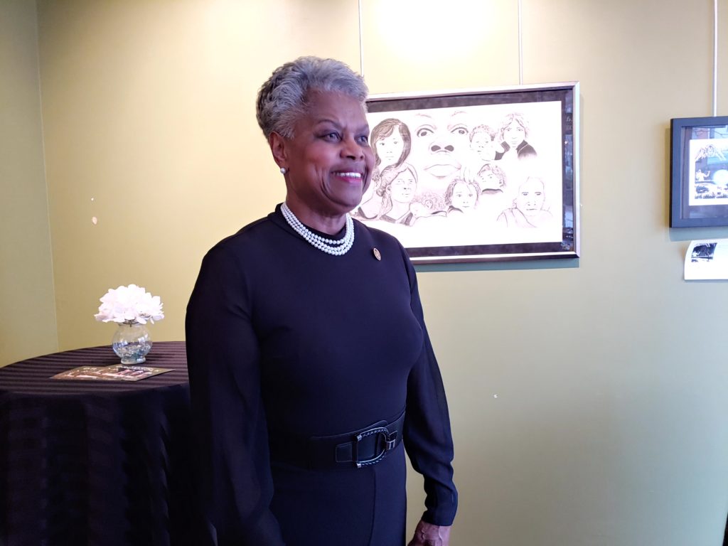 National Coalition of 100 Black Women President Virginia Harris visited Delaware chapter members to discuss disparities in the health care system. (Zoë Read/WHYY)