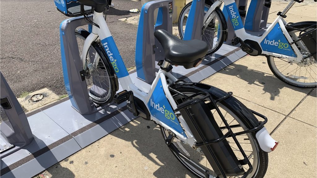 Indego electric bikes were differentiated by their white paint jobsMARK HENNINGER / IMAGIC DIGITAL
