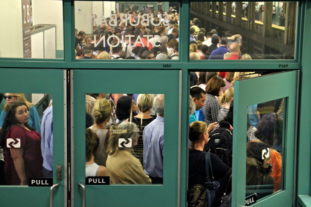 2016 07 05-e lee-philadelphia suburban station-crowded platform Regional rail passengers pack the platforms at Suburban Station at rush hour on July 5, 2016. (Emma Lee/WHYY)