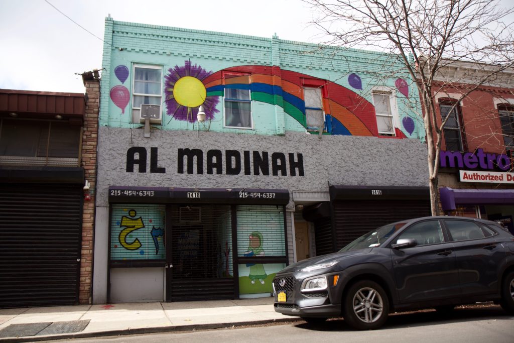 Al Madinah Learning Center in South Philadelphia is closed amid coronavirus shutdowns. (Kimberly Paynter/WHYY)