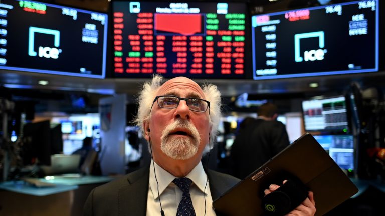 Markets are falling sharply, even after the Federal Reserve aggressively cut interest rates to near zero. (Johannes Eisele/AFP via Getty Images)