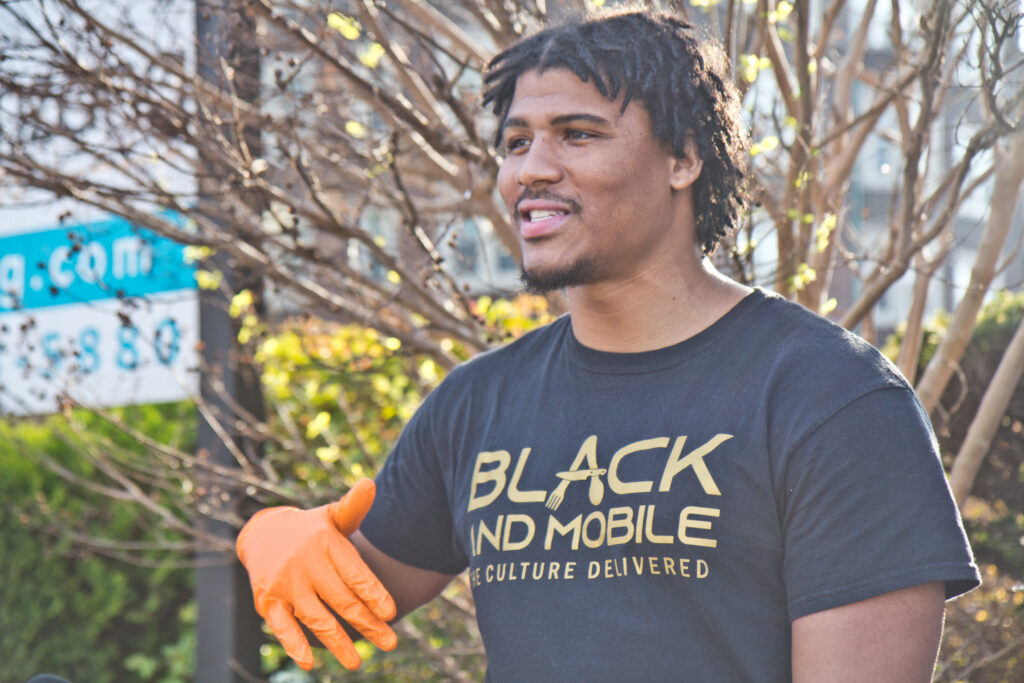 2020 4 12 k paynter black and mobile-2 David Cabello is the owner of Black and Mobile, a delivery business focused on connecting Black restaurant owners to customers. (Kimberly Paynter/WHYY)