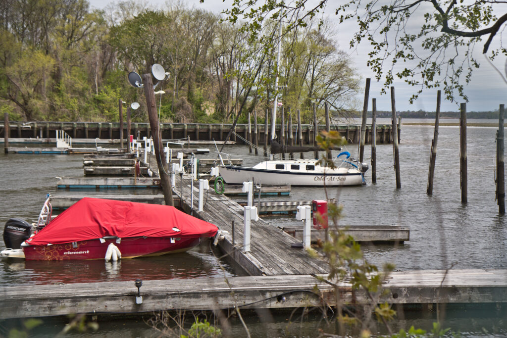 The Salem Harbor Marina just north of Philadelphia. (Kimberly Paynter/WHYY) The Salem Harbor Marina