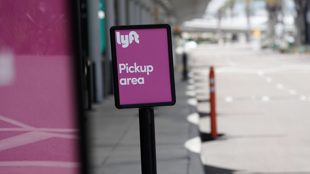 With many U.S. cities on lockdown, demand for rides has dried up, exacerbating the financial woes of ride-hailing apps like Lyft. With many U.S. cities on lockdown, demand for rides has dried up, exacerbating the financial woes of ride-hailing apps like Lyft. (Bing Guan/Bloomberg via Getty Images)