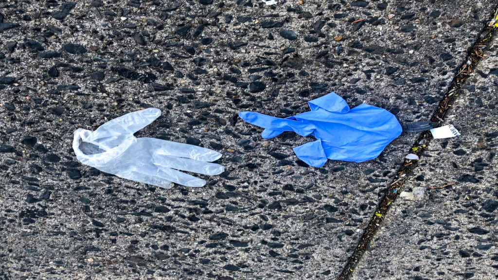 gloves-litter Disposable gloves and masks have contributed to Philadelphia's litter problem. (Twitter/Philadelphia Water)