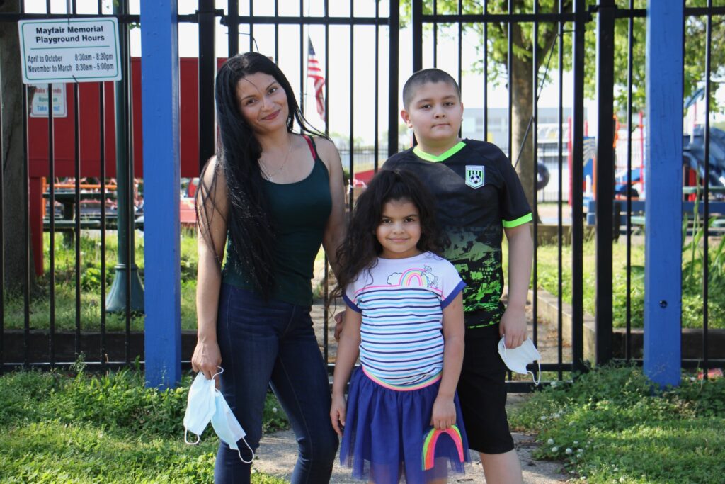 2020 05 15-e lee-cindy mondragon-northeast philadelphia-summer camp and covid Cindy, Xavier and Dahlia Mondragon