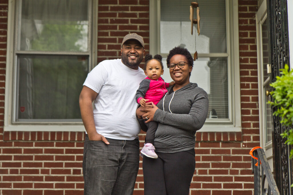 2020 5 1 k paynter einstein paitent building-3 Jordan and Nyla Ford with their 14-month-old daughter Noelle at their home in Philadelphia. (Kimberly Paynter/WHYY)