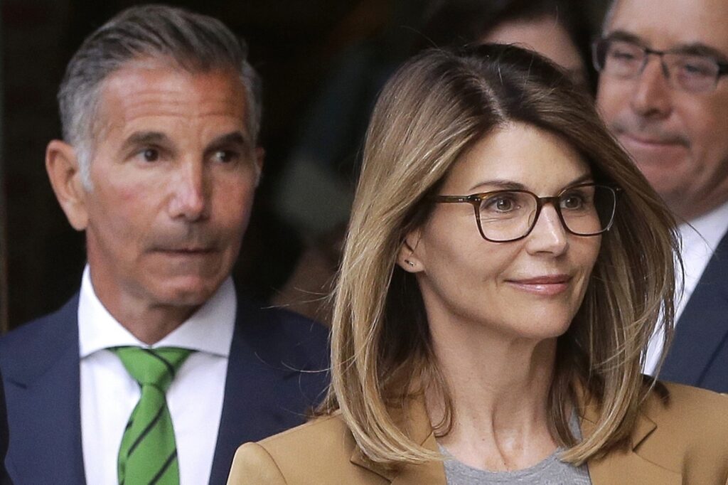 Lori Loughlin, Mossimo Giannulli Lori Loughlin, Mossimo Giannulli