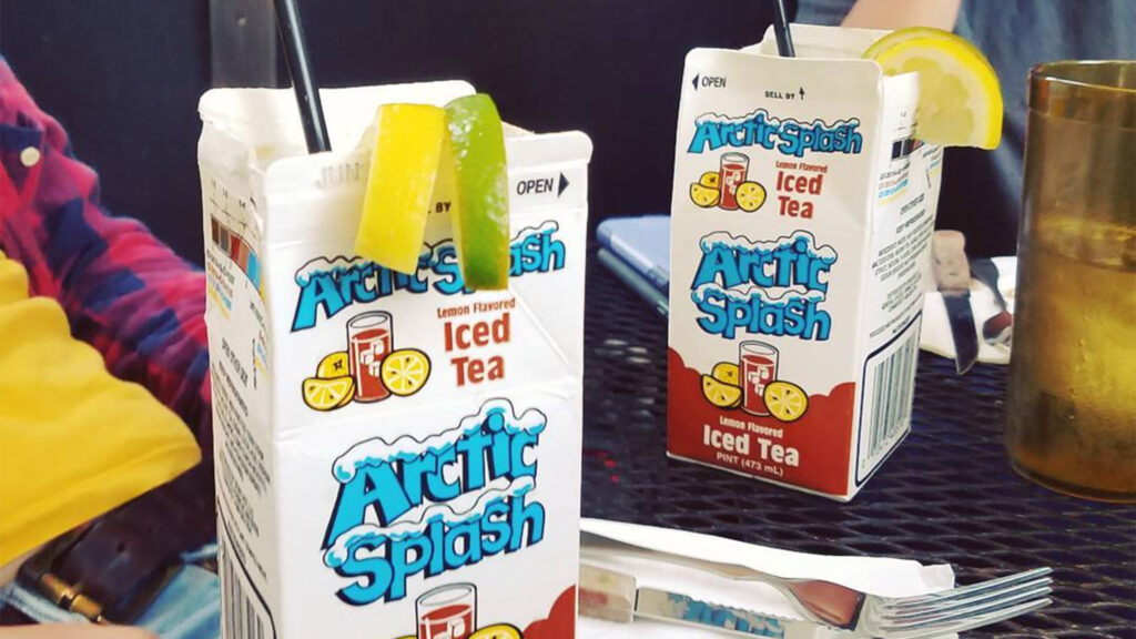 interstatefishtownicedtea Fishtown Iced Tea at Interstate Drafthouse. (Instagram/@spazzaferro)