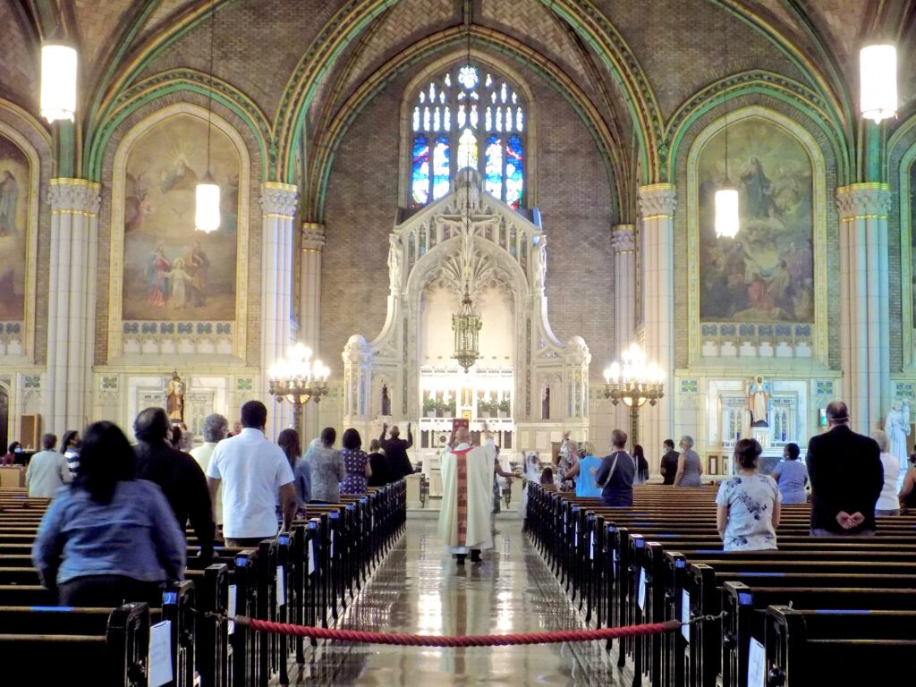 2020 06 14-x conde-philadelphia-pandemic return to church For the second Sunday since restrictions were lifted, Catholic churches in the Philadelphia archdiocese gathered for in-person services in June 2020. (Ximena Conde/WHYY News)