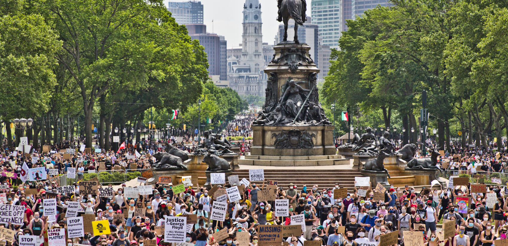 Protesters take over the Benjamin Franklin Parkway