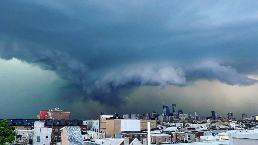 Storm-Cloud-Over-South-Philly-Lead (NBC10)