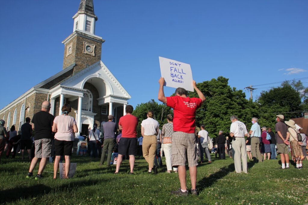 interfaith_vigil_EL_061420 Hundreds gather at Oxford Presbyterian Church in Northwest Philadelphia for an interfaith vigil
