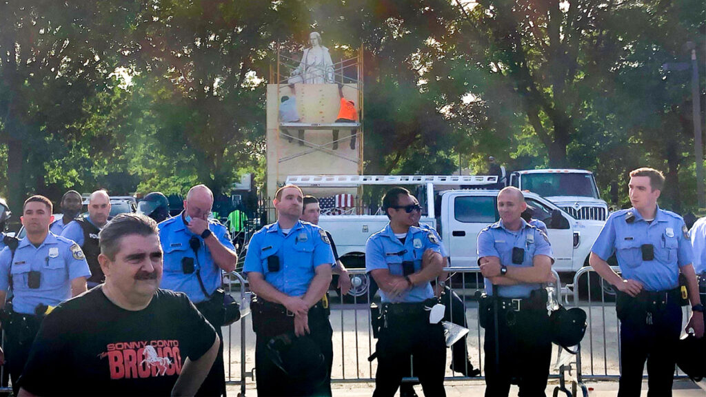 police-maskless Philly police officers at Marconi Plaza during a June rally sparked by the Columbus statue. (Michaela Winberg/Billy Penn)