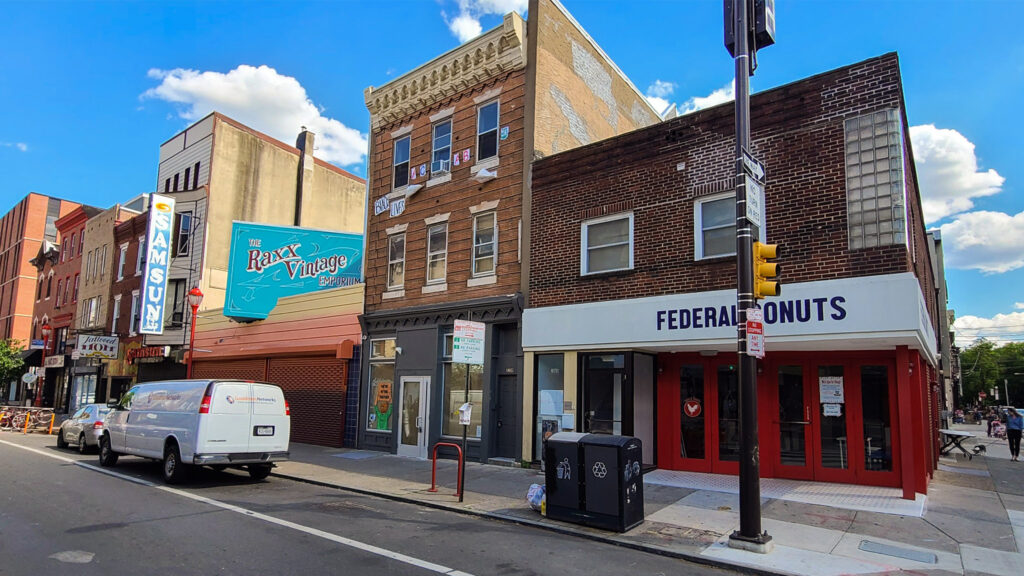 southstreetbiz-fednuts MARK HENNINGER / IMAGIC DIGITAL