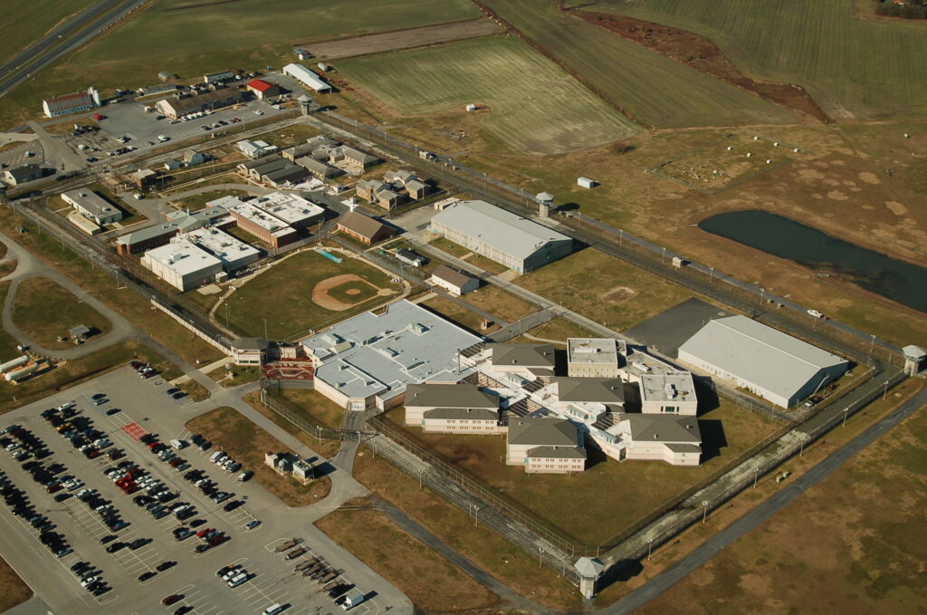 Overhead photo of the prison complex
