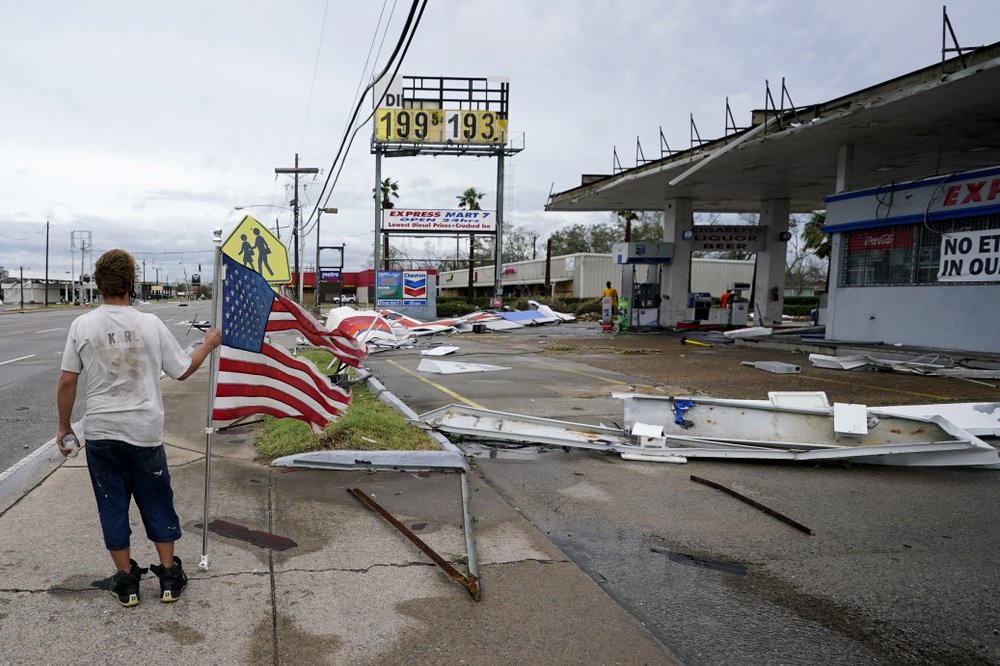 Hurricane Laura moves through Louisiana Hurricane Laura moves through Louisiana