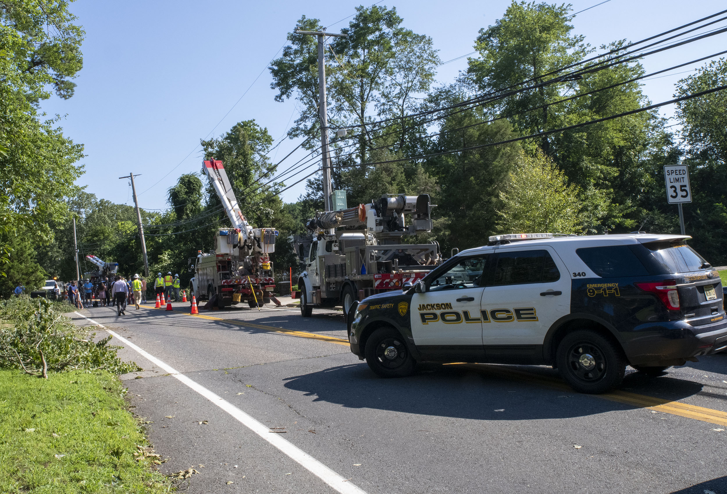 Crews work to restore power in Jackson, N.J.