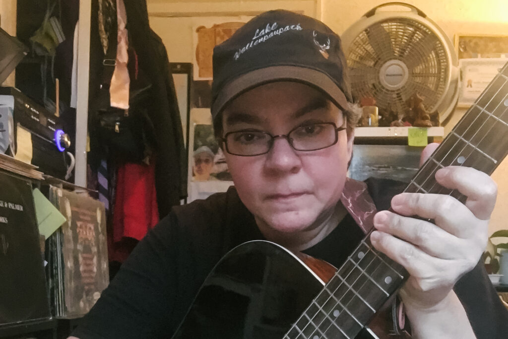 LisaDestefano_4x6 Musician Lisa DeStefano