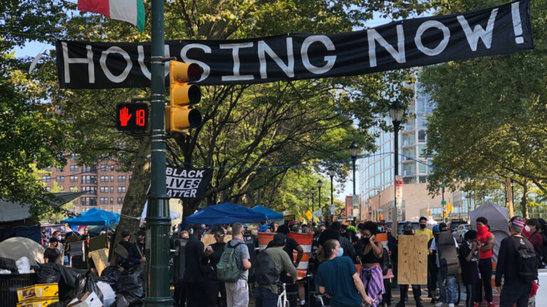 Encampment protest on Ben Franklin Parkway