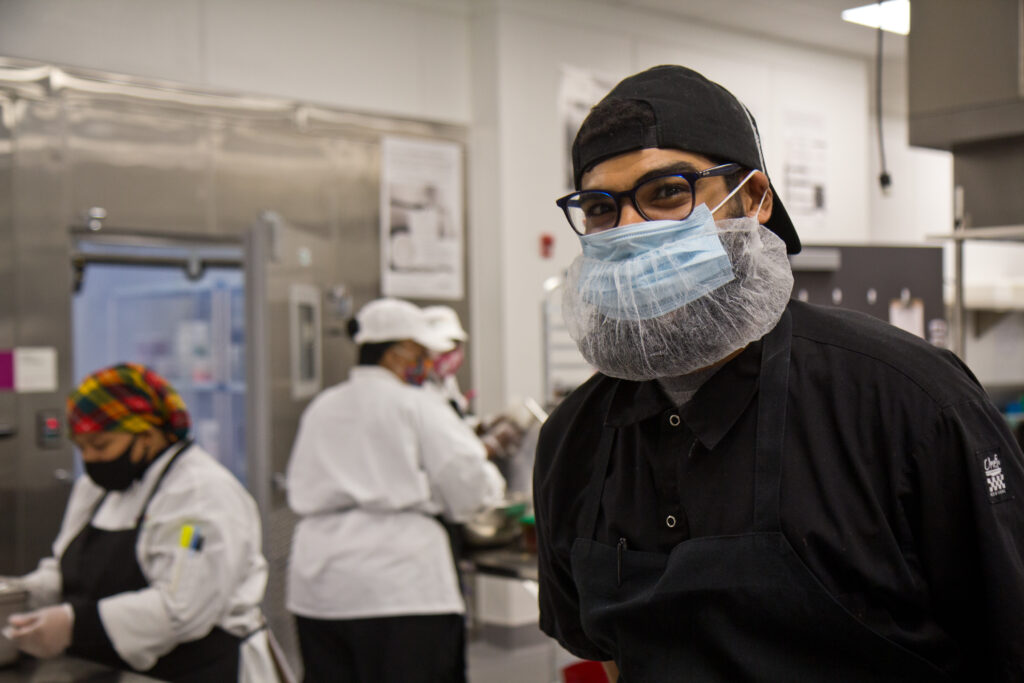 2020 10 2 k paynter philabundance community kitchen-3 Samir Hernandez is a former student, now instructor, at the Philabundance Community Kitchen. (Kimberly Paynter/WHYY)