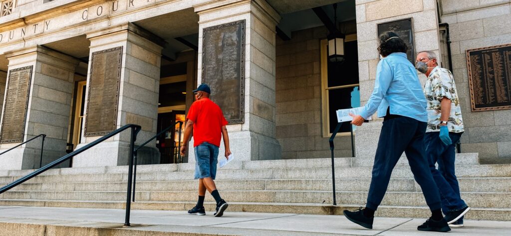 dropoffballots-1-22-e1591118630996-1920×888 Voters walk along the steps of the York County Courthouse on June 1, 2020, to deposit their ballots in a drop box ahead of the Pennsylvania primary. (Kate Landis/PA Post)