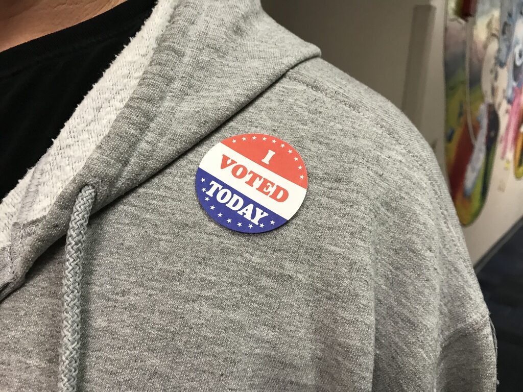 vote-voting-voted-sticker-image_uploaded_from_ios_1024