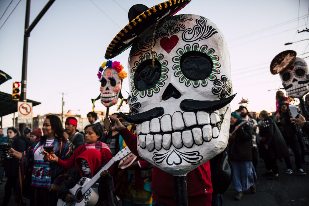 140-_GFK8219 The Día de los Muertos procession in 2019. (Photo by Justin Mayer/Fleisher Art Memorial)