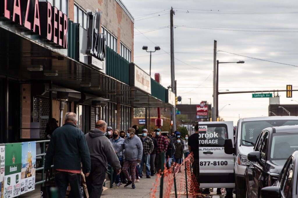 turkey_giveaway_KP_111520_04 Philadelphians line up outside Izlas restaurant in Kensington for a free Thanksgiving turkey.