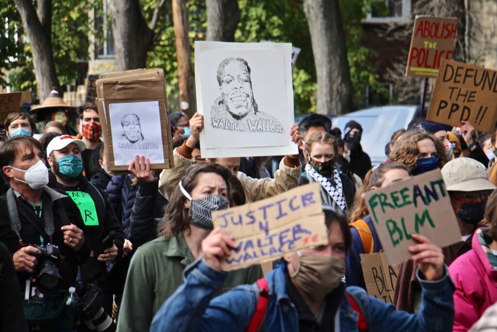 2020 10 31-e lee-philadelphia-walter wallace protest Protesters march from the scene of Walter Wallace Jr.’s killing to Malcolm X Park. (Emma Lee/WHYY)