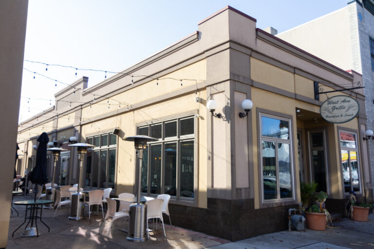 The West Avenue Grille in Jenkintown, Pa. (Kimberly Paynter/WHYY)
