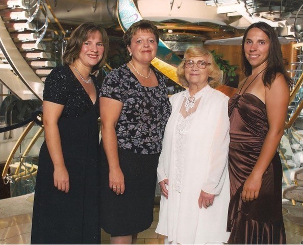 Sisters Dorothy Cassaro (left), Bernadette Sohler and Angie Kociolek with their mother, Annette, in happier times, in 2006.