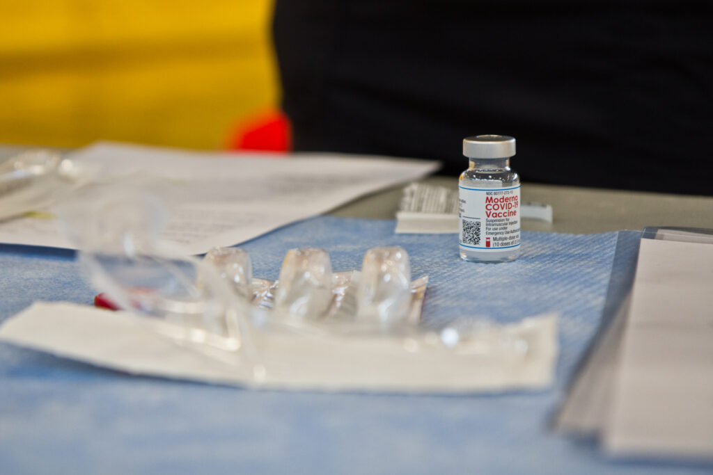 2021 01 22 k paynter school nurse vaccination clinic-8 Moderna's COVID-19 vaccine at a Philadelphia school nurse vaccination clinic on Jan. 22, 2021. (Kimberly Paynter/WHYY)