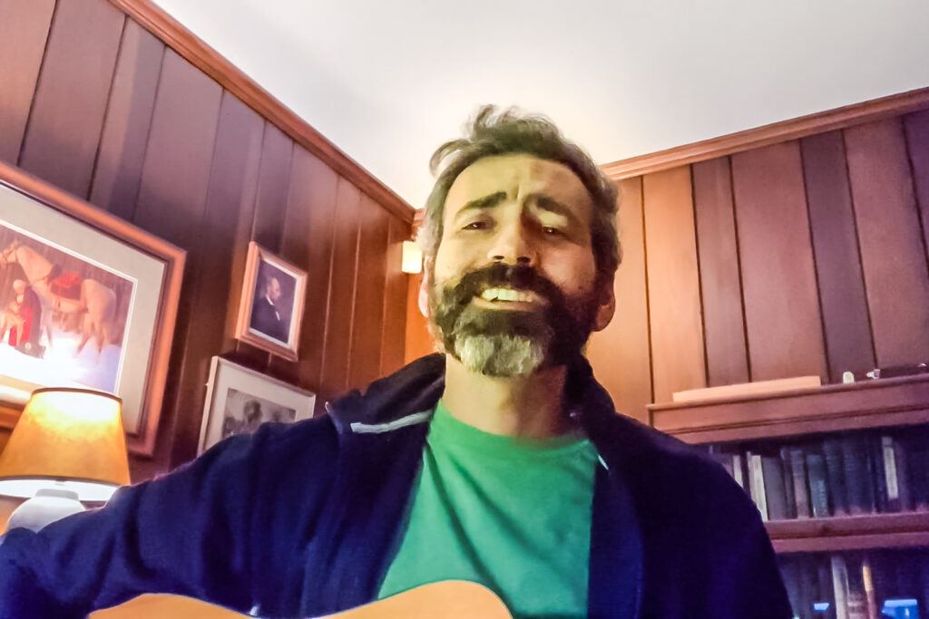 damien4x6 House Concert Series musician Damien Drago