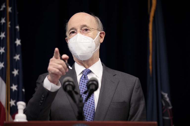 Pennsylvania Governor Tom Wolf answers questions from the press. (Governor Wolf/flickr)