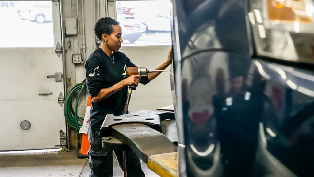 Girls-Auto-Clinic Girls Auto Clinic owner Patrice Banks in You Oughta Know
