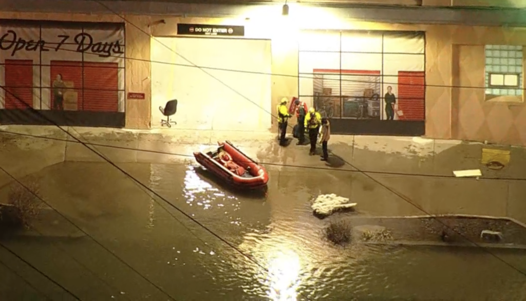 Water main break North Philly water main break causes flooding in North Philly