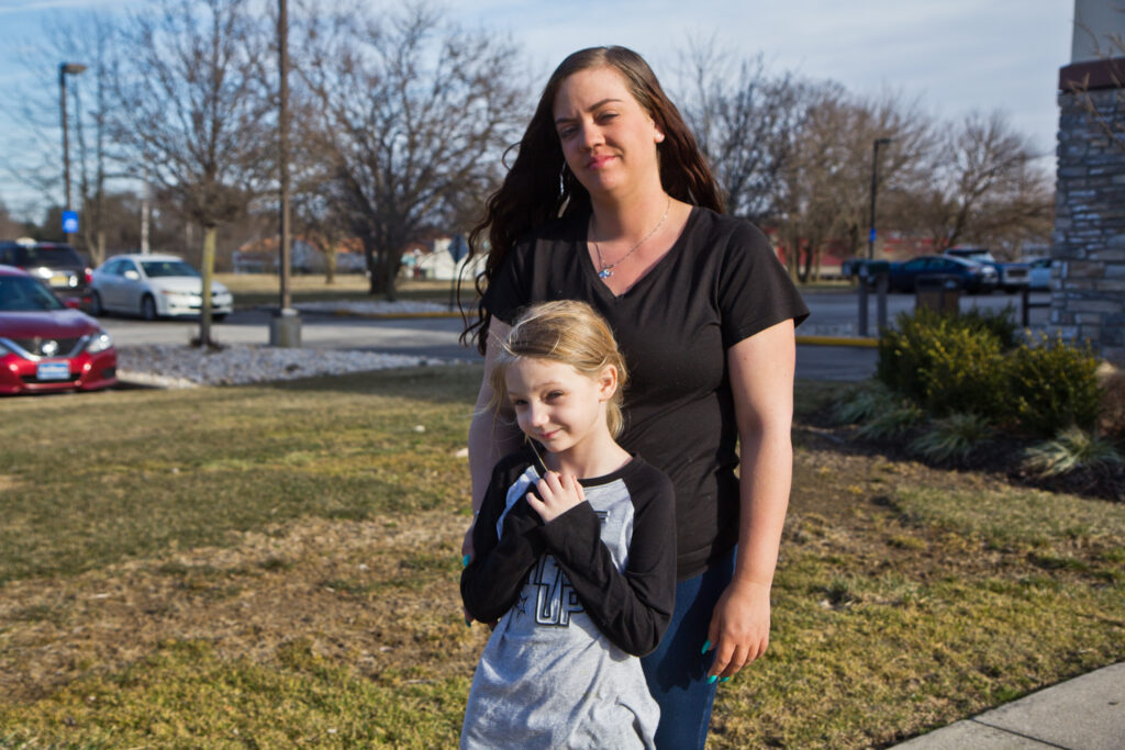 2021 03 15 k paynter tiffani szabara_ Tiffani Szabara and her daughter Cadence
