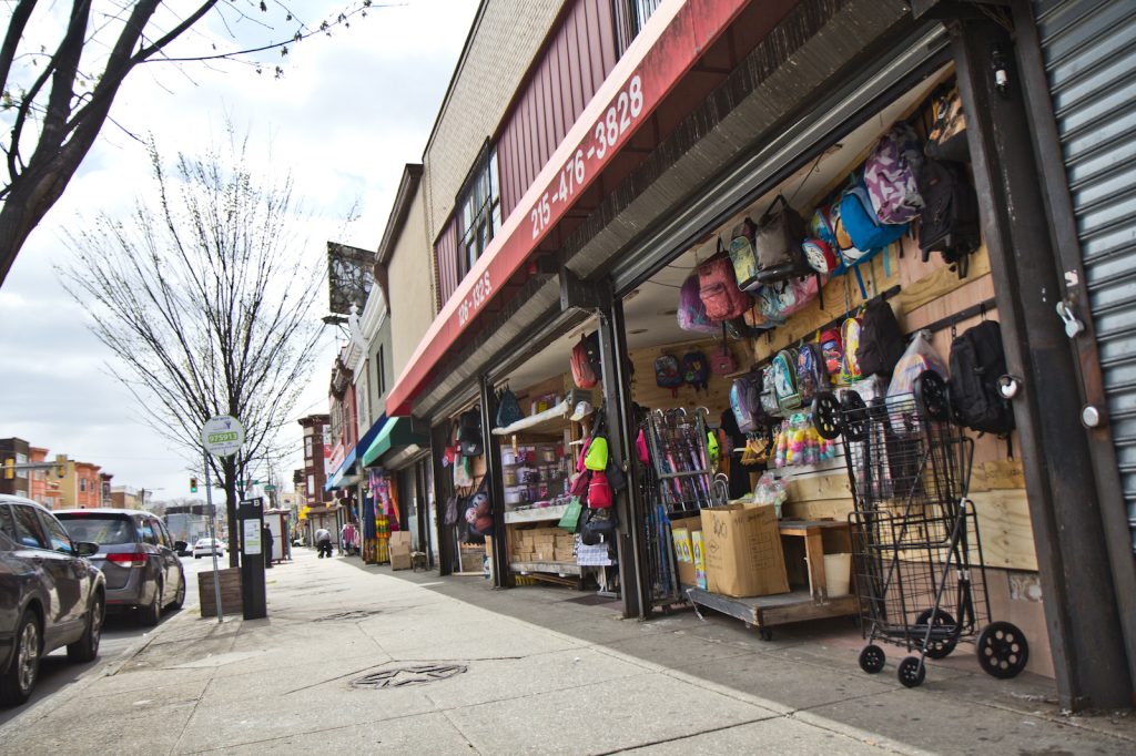 2021 04 2 k paynter 52nd street businesses april 21-6 A business on 52nd Street in West Philadelphia sells merchandise from boards