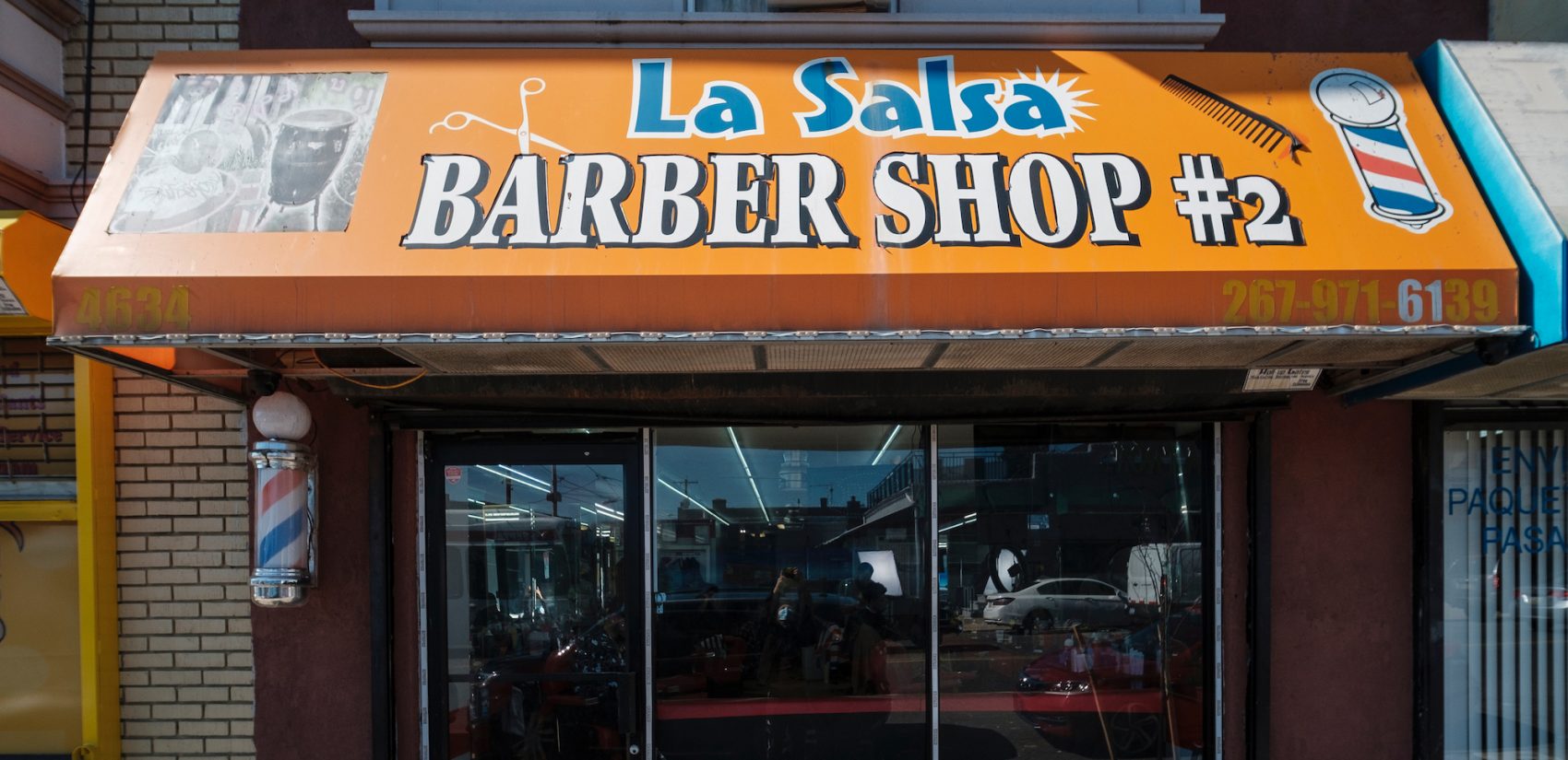 La Salsa Barber Shop #2 is the second shop that Raymon “La Salsa” Rincón owns on North Fifth Street. | La Salsa Barber Shop # 2 es la segunda tienda que Raymon “La Salsa” Rincón tiene en North Fifth Street.(Photo by Bernardo Morillo/WHYY)